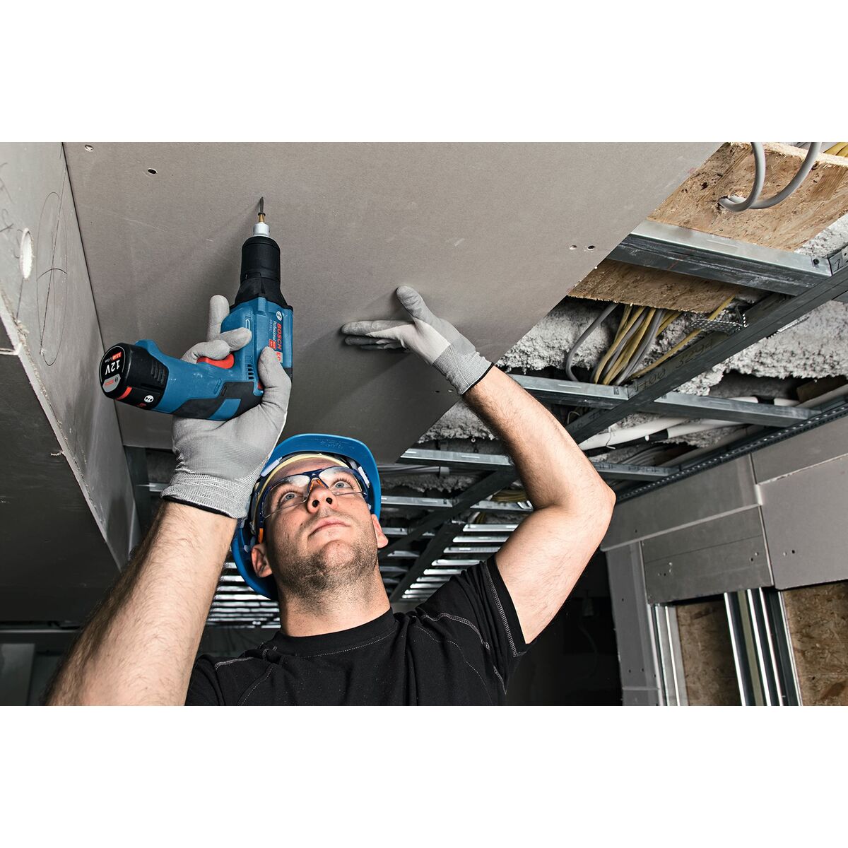 V7H1C685878DB0E4FA5CE9277E5F2628046R6402233P4