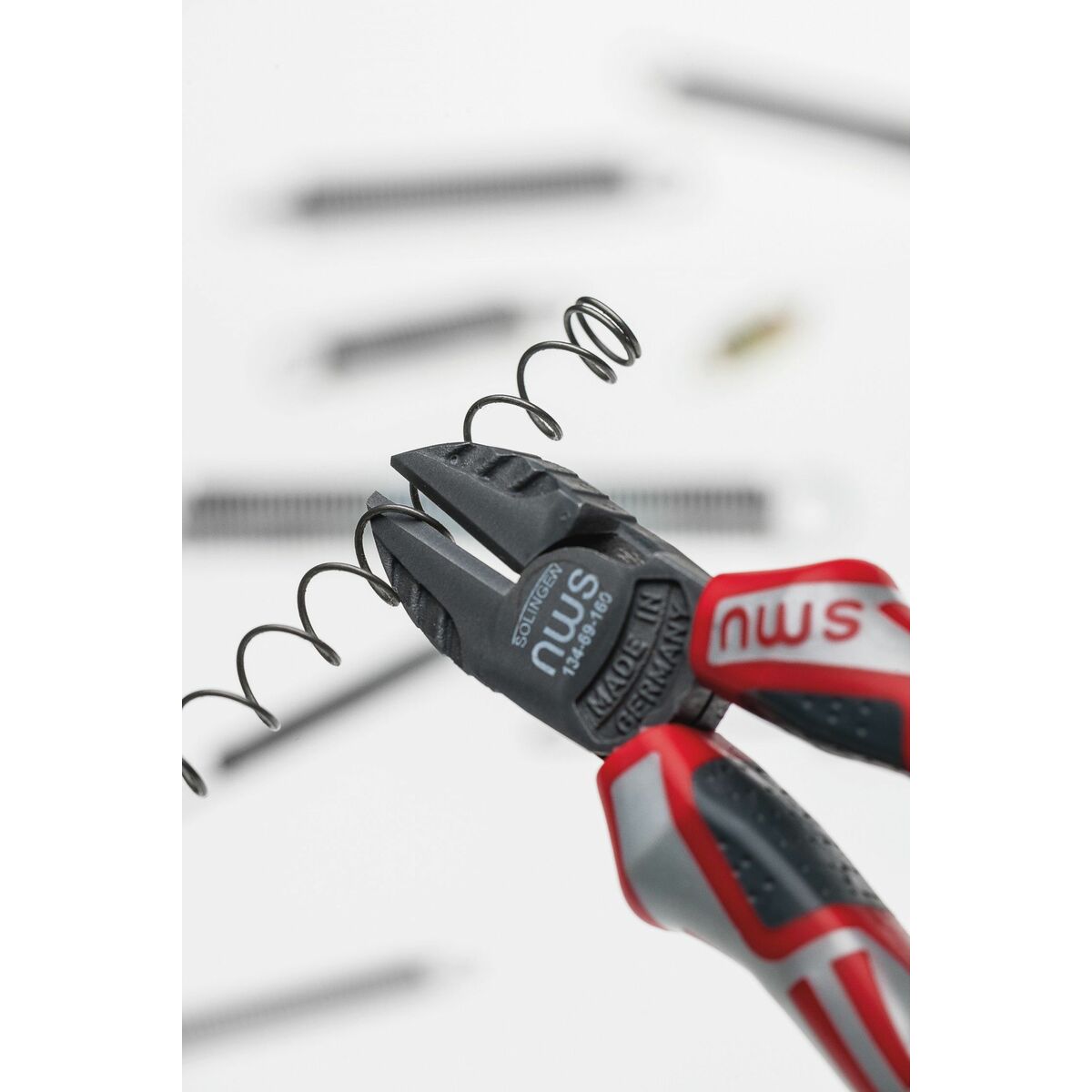 V3HC510A7387AC87A51B6181DEB2A19E717R6611247P3