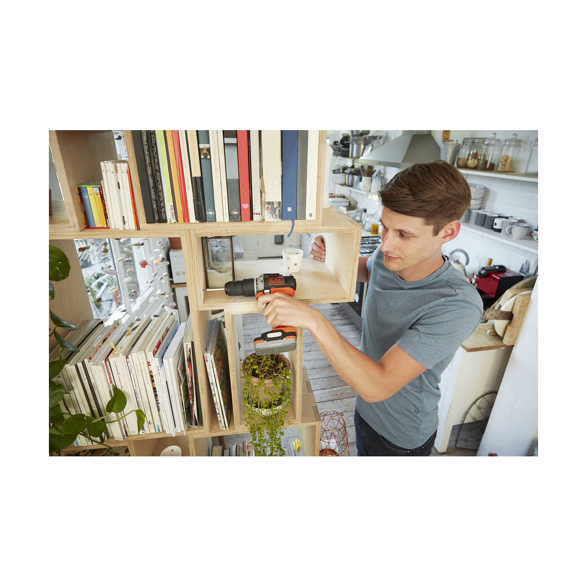 V9H8ADF9201C5292392AA15EC97C21374B9R3448721P4