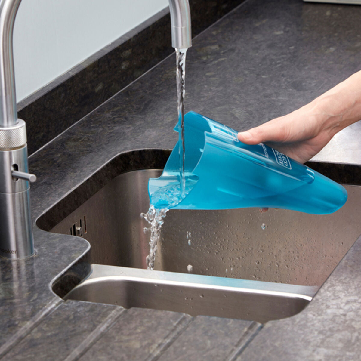 V14HCE44479B111BD335816A63FBD586996AR3341205P4