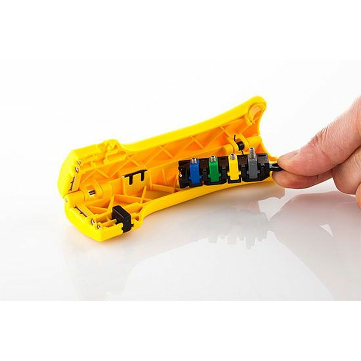 V3H9928DFB1D0E10EAA91B9B6EB6B131709R6629932P5